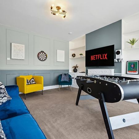 Long Term And Summer Special Offer! 5-Bedroom Spacious, Stunning Design, Sociable Areas & Cosy House Near South Downs Park, Sleeps 11 With Games Room, Private Parking And Garden- By Blue Puffin Stays Waterlooville Kültér fotó