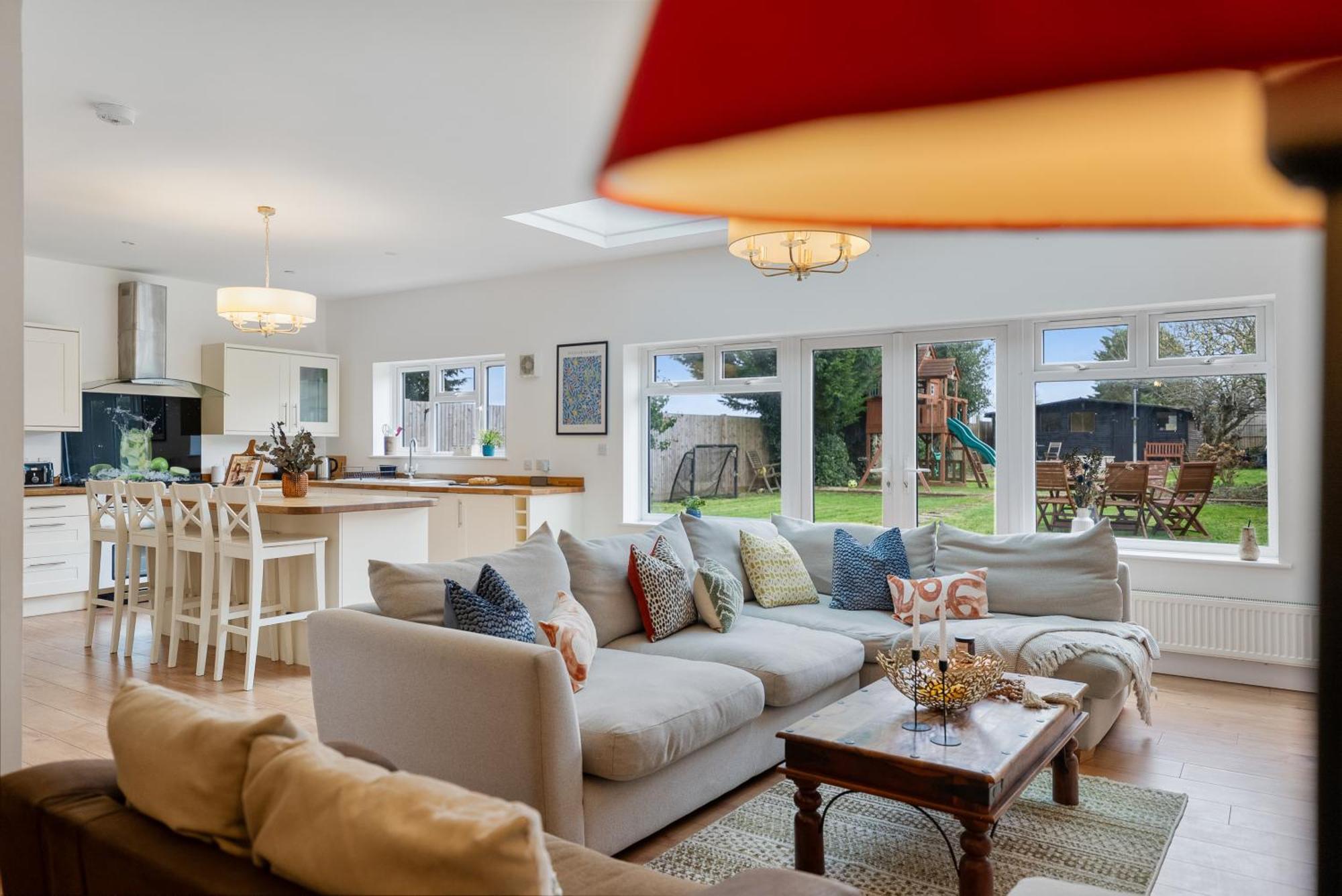 Long Term And Summer Special Offer! 5-Bedroom Spacious, Stunning Design, Sociable Areas & Cosy House Near South Downs Park, Sleeps 11 With Games Room, Private Parking And Garden- By Blue Puffin Stays Waterlooville Kültér fotó