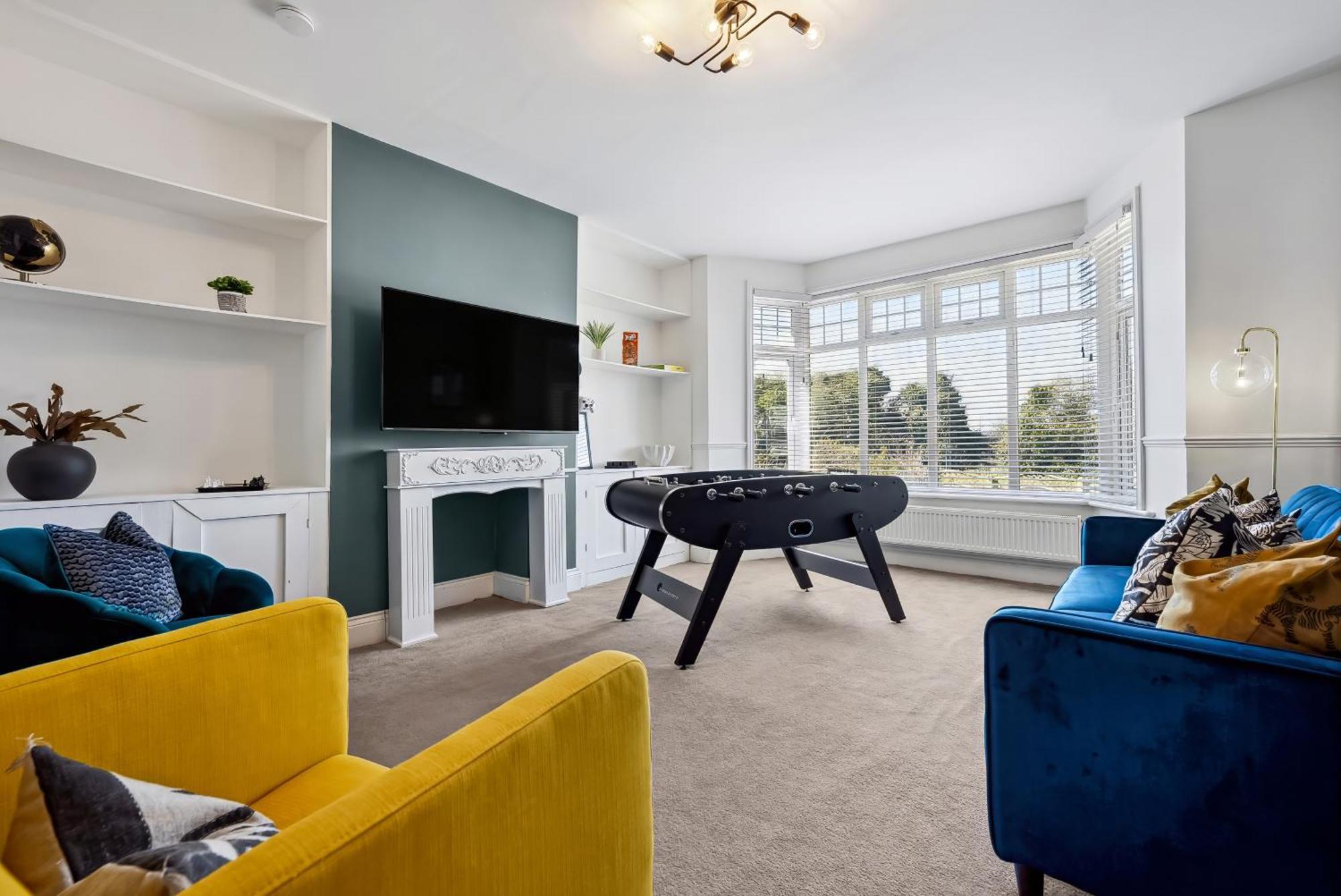 Long Term And Summer Special Offer! 5-Bedroom Spacious, Stunning Design, Sociable Areas & Cosy House Near South Downs Park, Sleeps 11 With Games Room, Private Parking And Garden- By Blue Puffin Stays Waterlooville Kültér fotó